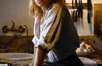 Mango online subtitrat